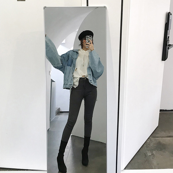 Дамски дънки с висока талия тип Slim в два цвята