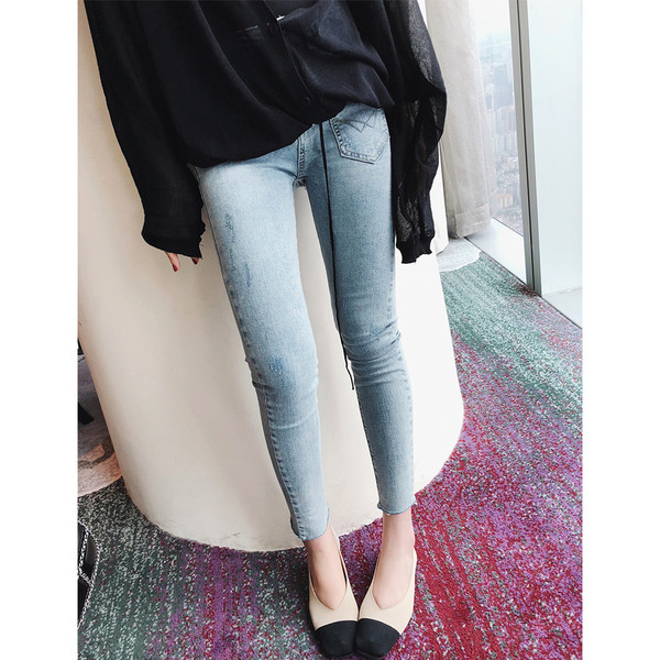 Blugi moderni de dama cu buzunar frontal