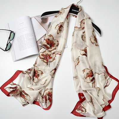 Gyengéd női sál többféle modellben