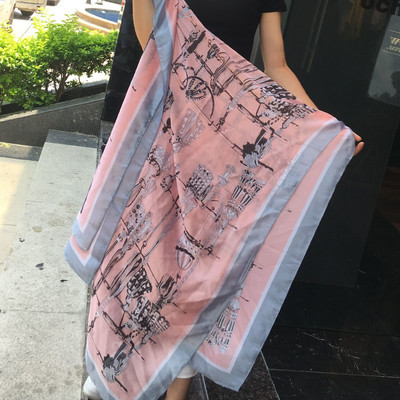 Gyengéd női sál többféle modellben