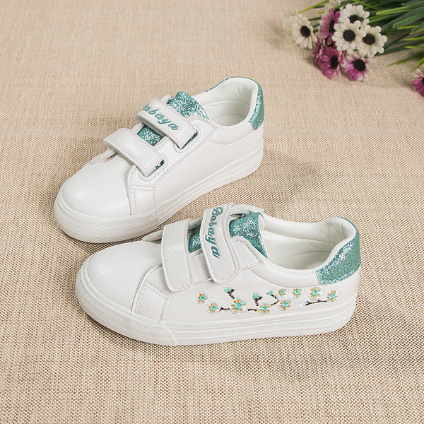 Tenisi copii pentru fete cu decor brocart si broderie florala in trei culori