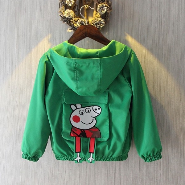 Ежедневно детско яке за момчета с джоб на гърба и цветна апликация в два цвята