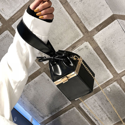 Geanta de dama moderna in trei culori