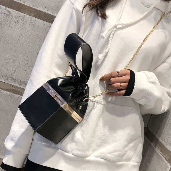 Geanta de dama moderna in trei culori