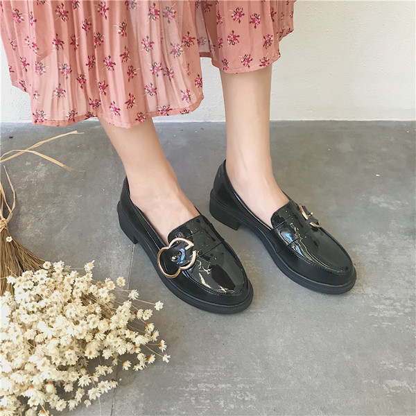 Mocasini retro dama cu catarama in culoarea neagra - doua modele
