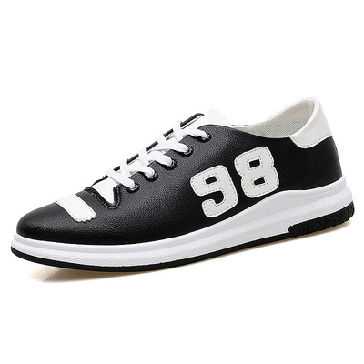 Κομψά ανδρικά παπούτσια σε λευκό και μαύρο χρώμα