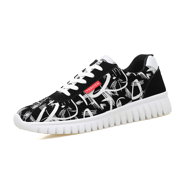 Adidasi pentru barbati in mai multe culori potriviti pentru utilizarea de zi cu zi