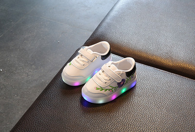 Tenisi de copii luminosi pentru fetita din piele ecologica cu broderie florala