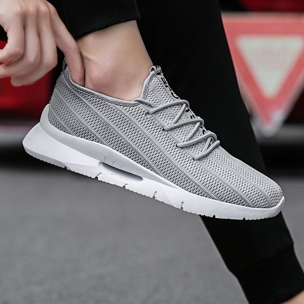 Мъжки маратонки подходящи за ежедневието в три цвята