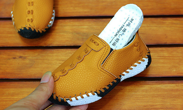 Stílusos gyerekcipő fiúknak ökobőrből három színben