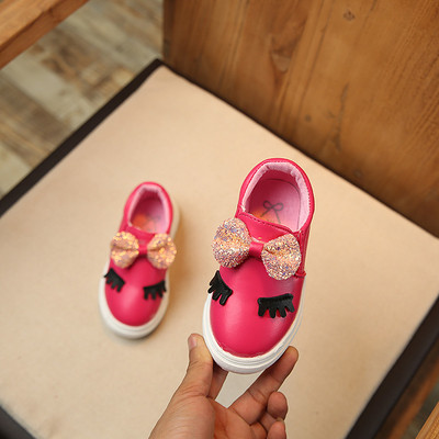 Ежедневни детски обувки за момиче с 3D декорация в три цвята