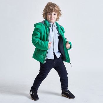 Παιδικό χειμωνιάτικο μπουφάν για αγόρια με κουκούλα σε πράσινο χρώμα