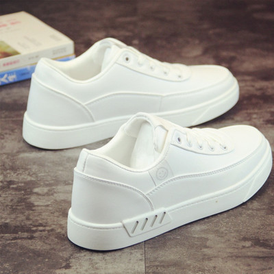 Men`s sneakers in white with applique