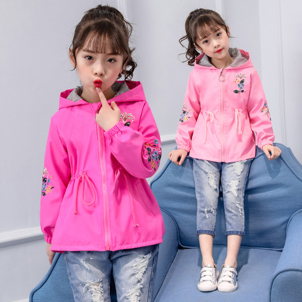 Μοντέρνο μπουφάν για κορίτσια με έγχρωμο κέντημα σε διάφορα χρώματα