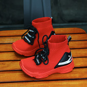 Adidasi copii cu aplicare in alb, negru si rosu