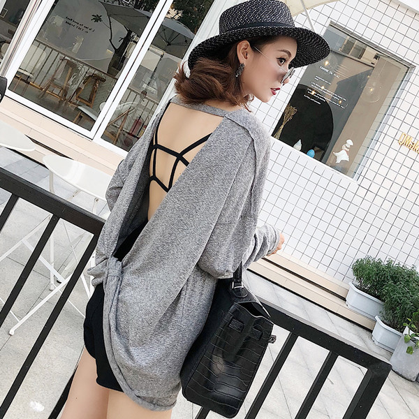 Μακρύ γυναικεία μπλούζα με ανοιχτή πλάτη σε διάφορα χρώματα