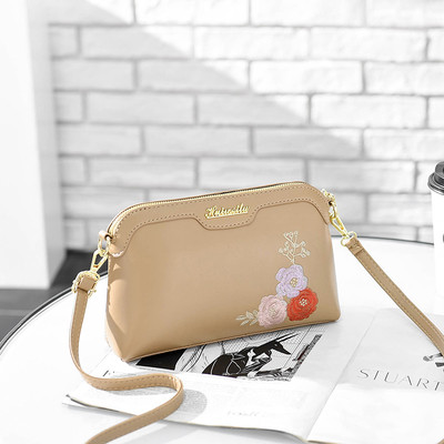 Geanta de umar de dama moderna in mai multe culori