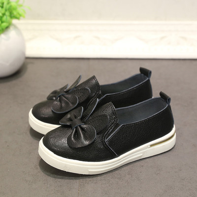 Ежедневни детски обувки за момиче в няколко цвята с панделка