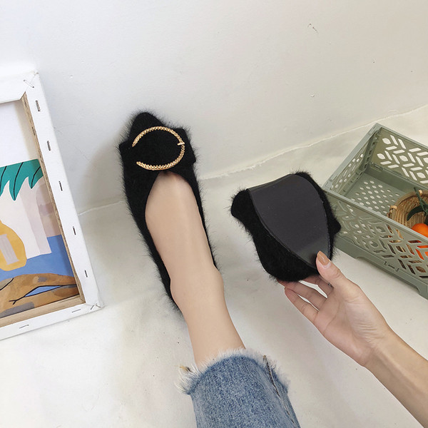 Pantofi de dama cu puf si catarama metalica in trei culori