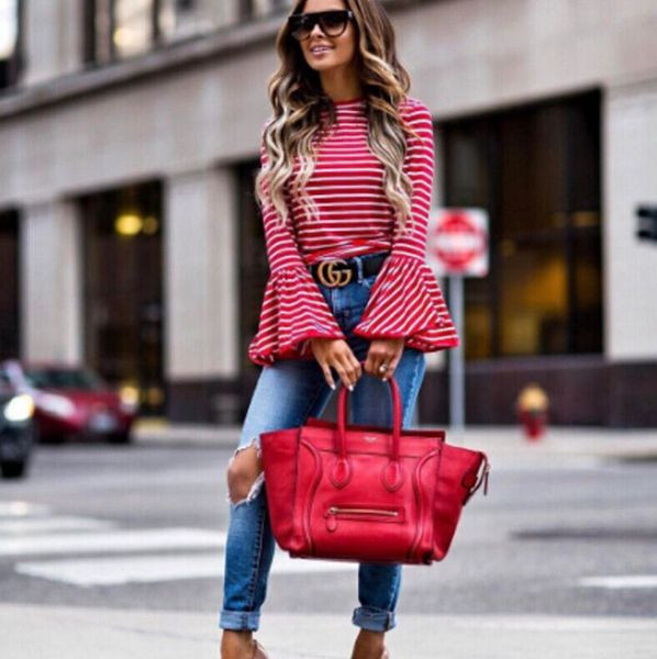 HIT Μοντέρνα γυναικεία μπλούζα  με λωτό μανίκι σε κόκκινο  χρώμα