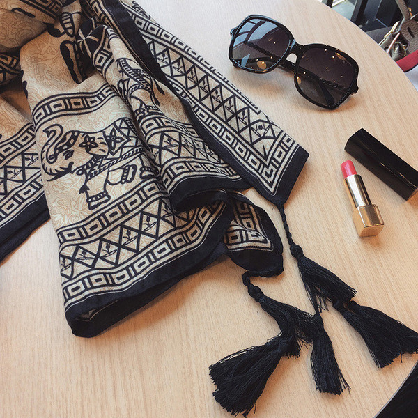 Esarfa dama din bumbac cu motive