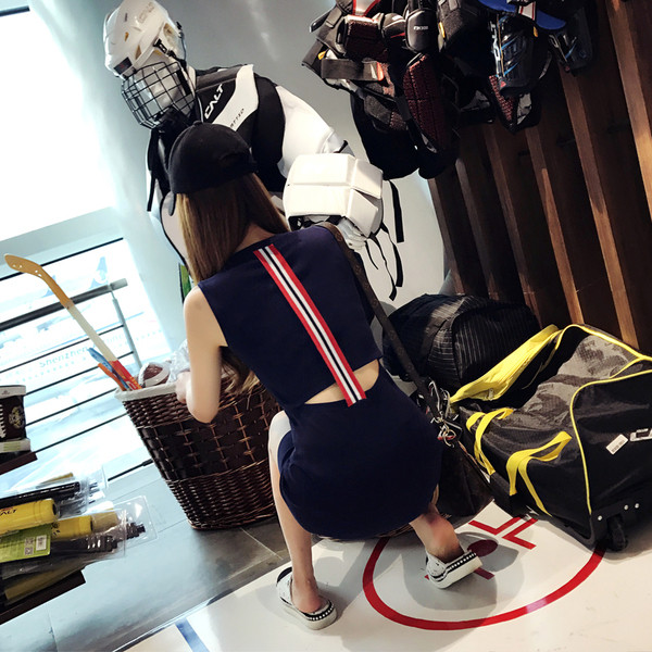 Γυναικείο λεπτό και κομψό φόρεμα 