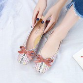 Pantofi de damă cu panglici și inscripție în două culori