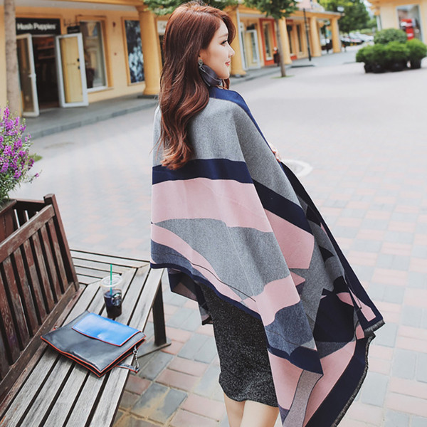 Eșarfă multicoloră de damă elegantă