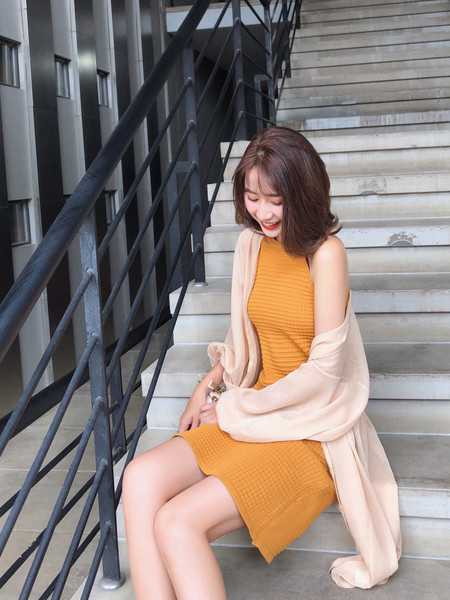 Ежедневна дамска рокля в цвят горчица