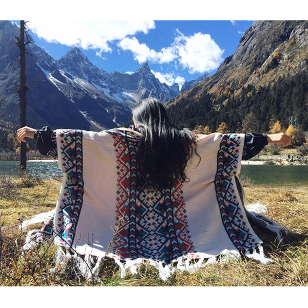 Poncho de dama colorat in doua culori