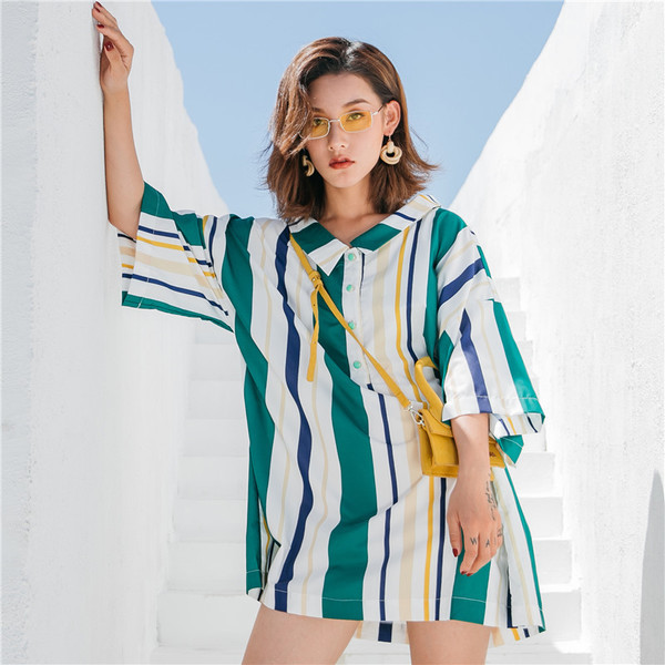 Κομψό γυναικείο φόρεμα σε  ριγέ