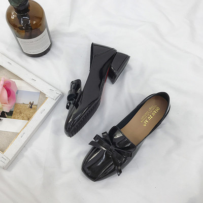 Лачени дамски мокасини с панделка в черен, бежов и кафяв цвят