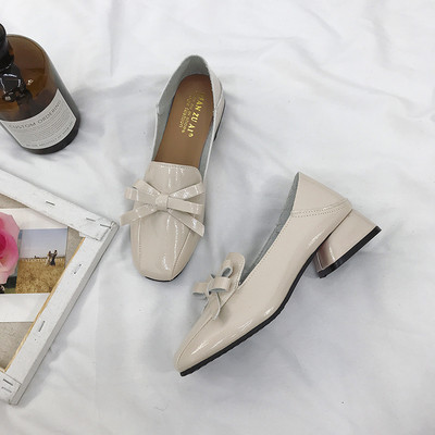 Лачени дамски мокасини с панделка в черен, бежов и кафяв цвят