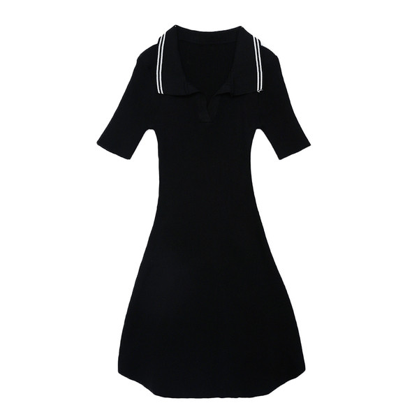 Γυναικεία αθλητικά κομψά φόρεματα σε γκρι και μαύρο χρώμα