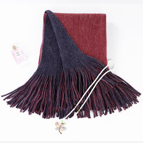 Aktuális női vastag sál több színben