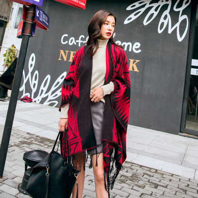 Poncho de dama colorat in doua culori