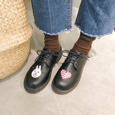 Pantofi dama cu aplicatii si sireturi in trei culori