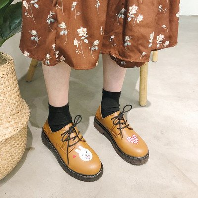 Pantofi dama cu aplicatii si sireturi in trei culori