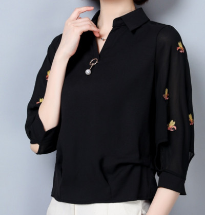 Cămașă de damă elegantă cu broderie în patru culori