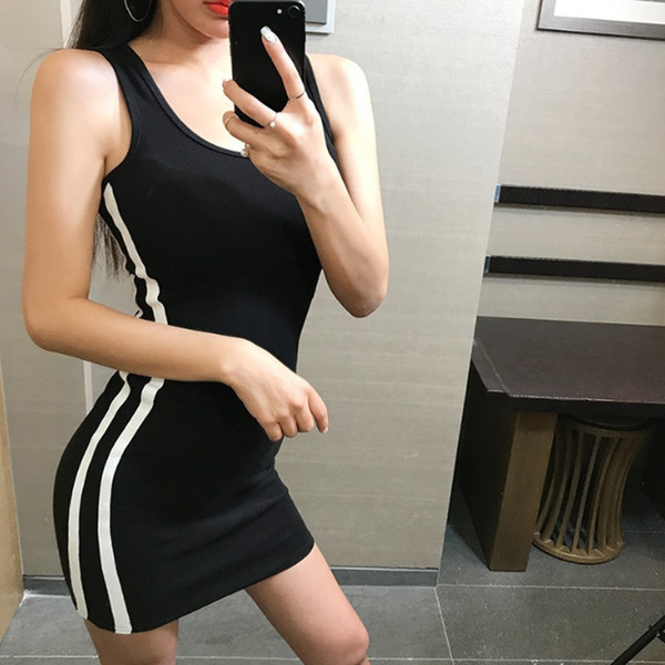 Rochie sport de damă neagră cu margine albă