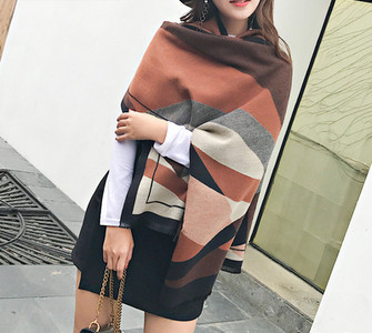 Esarfa eleganta de dama in mai multe culori si modele