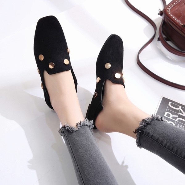 Mocasini casual dama cu elemente metalice in negru si maro