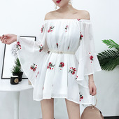 Casual γυναικείο φόρεμα σε λευκό με floral μοτίβα