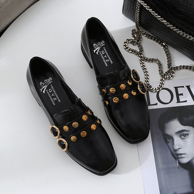 Mocasini eleganti de dama cu elemente metalice in negru, bej si maro