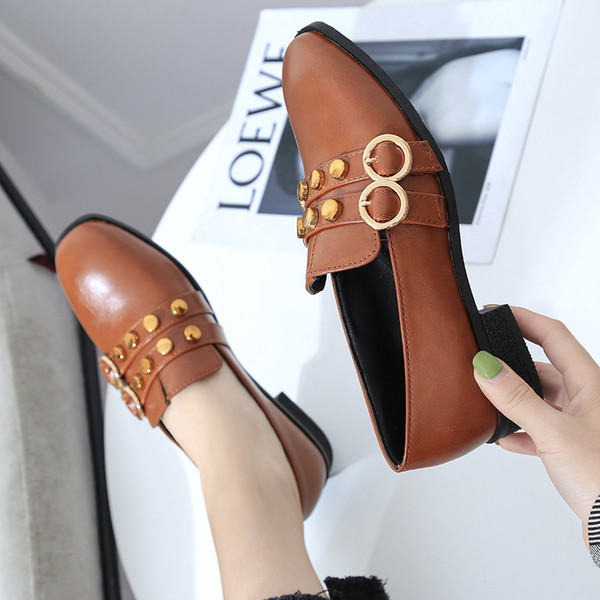 Mocasini eleganti de dama cu elemente metalice in negru, bej si maro