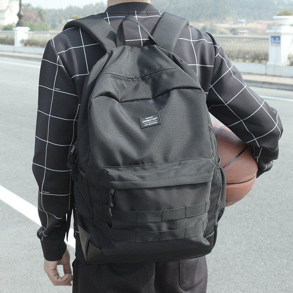 Napi férfi hátizsák fekete színben