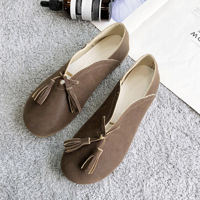 Дамски ежедневни мокасини с пискюл в три цвята