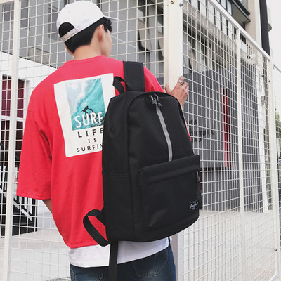 Rucsac pentru bărbați potrivit pentru fiecare zi - mai multe modele