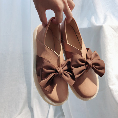 Öko bőrből készült női mokaszinok három színben szalaggal