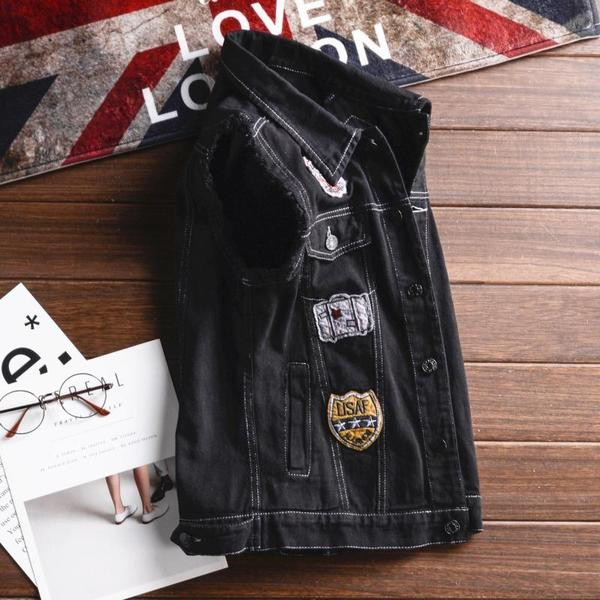 Ανδρικό  τζιν γιλέκο  σε λευκό και μαύρο χρώμα